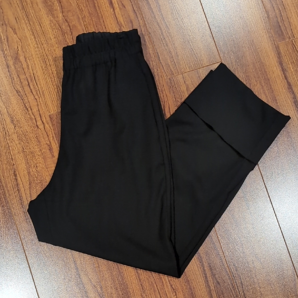 Zara Black Elastic Waist Pants With Cuffed Hem